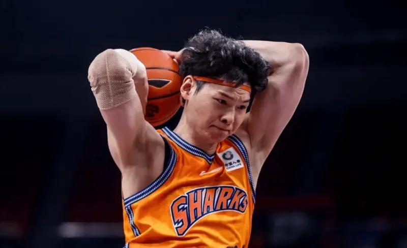 K球-上海95-78战胜广州 球员评价：2人满分，3人及格，6人低迷